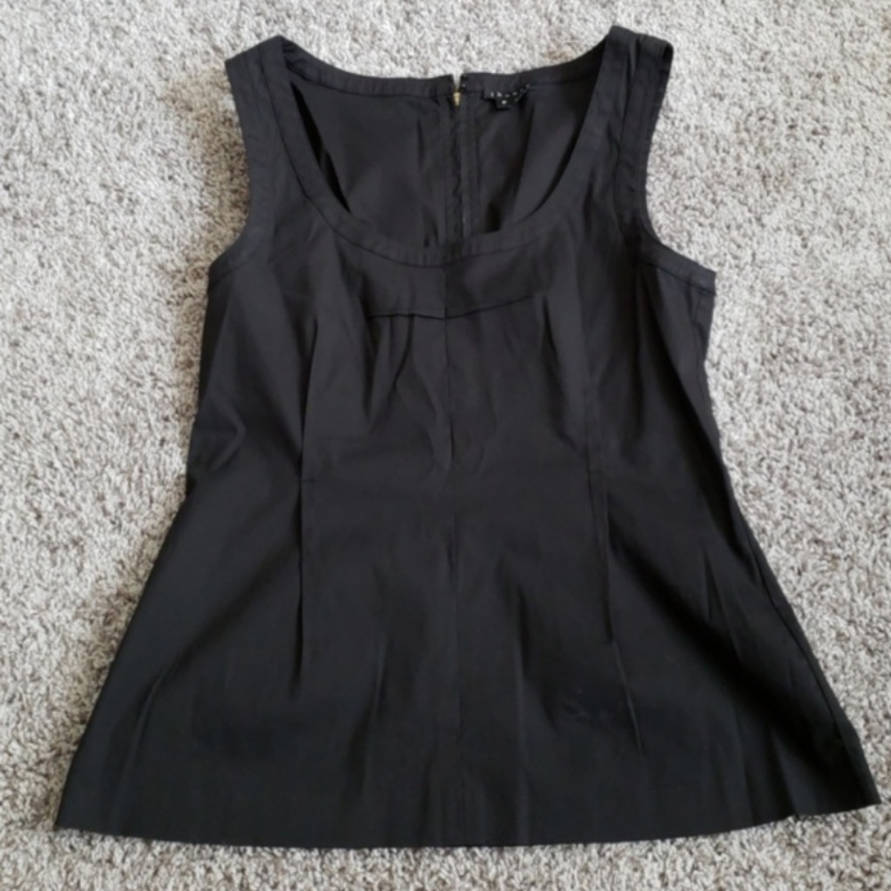 Theory Black Scoop neck Tank with Back Zipper